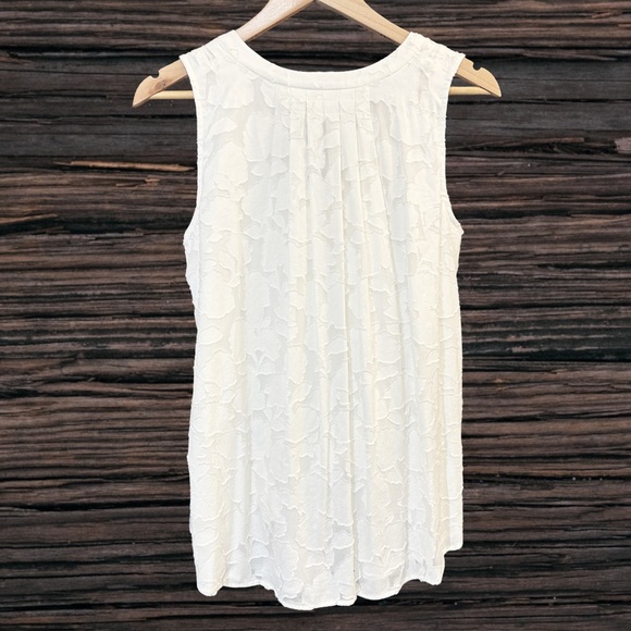 Tori Richard White Textured Tank Top - Picture 2 of 6